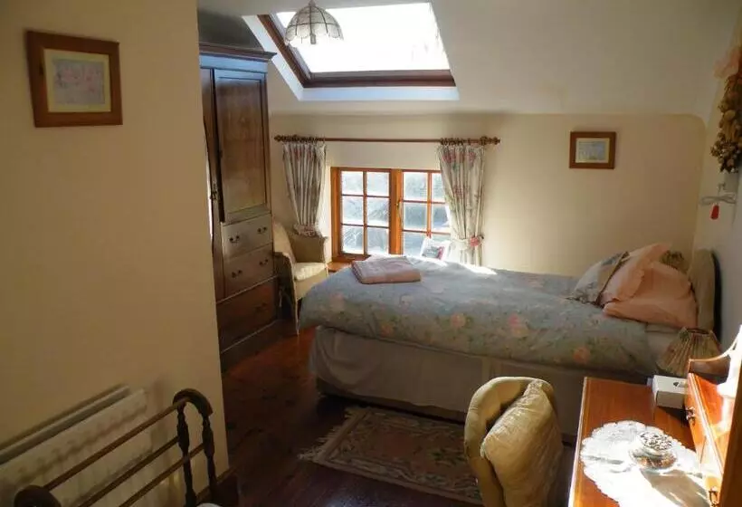 Bed and Breakfast Burton Farmhouse