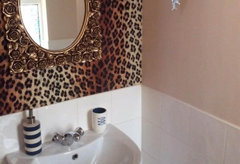 ベッドアンドブレックファースト Maison Claire