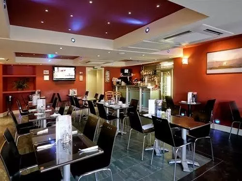 住宿加早餐  Palombos Of Balloch