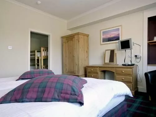 住宿加早餐  Palombos Of Balloch