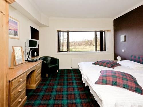 ベッドアンドブレックファースト Palombos Of Balloch