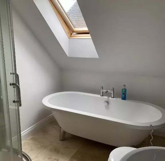 민박 The Hayloft B And B