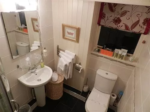 مبيت وإفطار The Old School