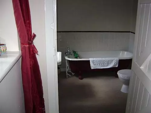 Tinkers Furze Bed And Breakfast