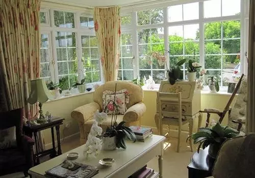 Blandford House B&b