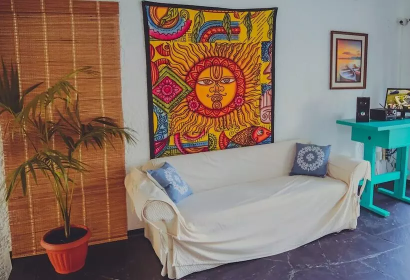 F&f Hostel
