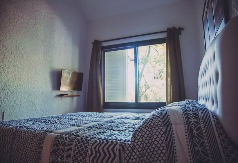 F&f Hostel
