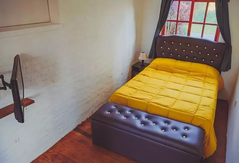 F&f Hostel