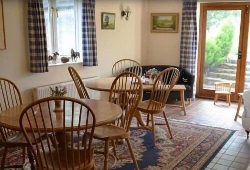 酒店 Grove Farm Direct