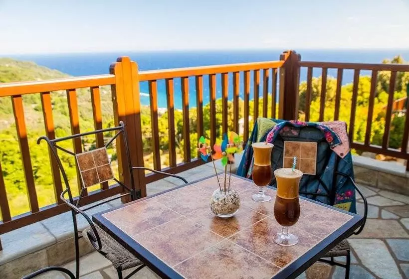 Отель Lions Nine