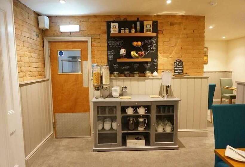 בית מלון כפרי Shoreside Inn