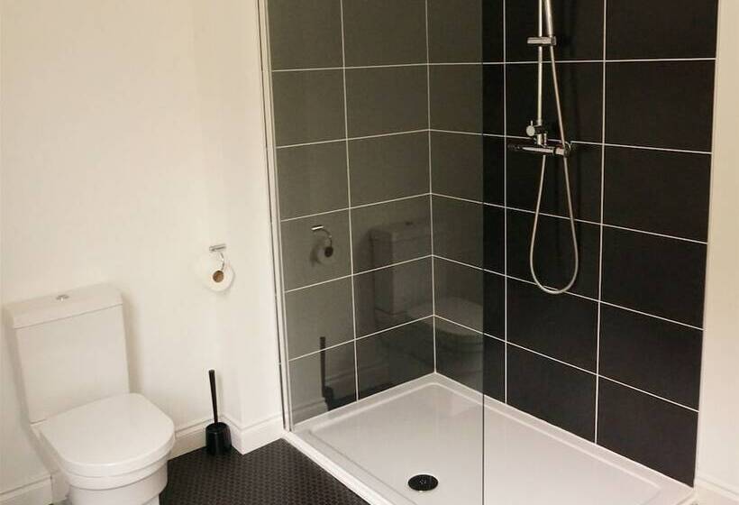 בית מלון כפרי Shoreside Inn