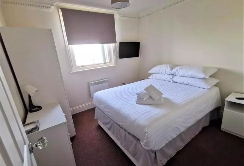 Hotel The Clarendon Royal