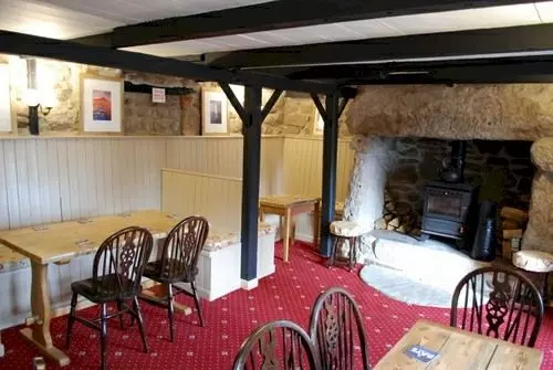 בית מלון כפרי The Fountain Licensed B&b