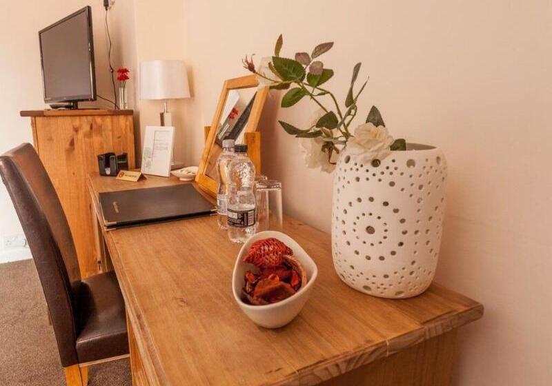 酒店 The White Swan Inn