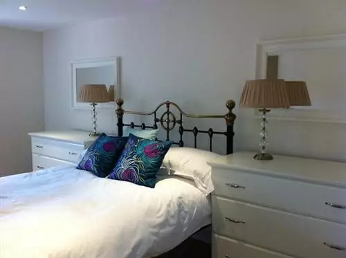 Manor House, Felpham Serviced Apartments
