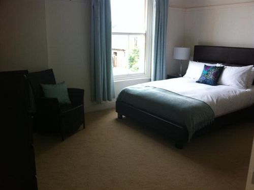 Manor House, Felpham Serviced Apartments