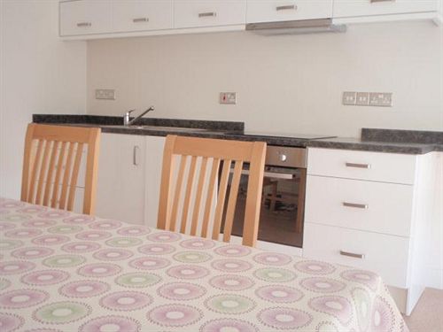 Manor House, Felpham Serviced Apartments