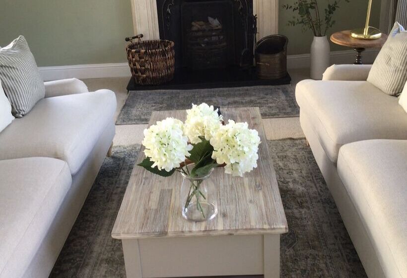 펜션 Castlecroft Bed And Breakfast