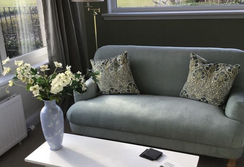 펜션 Castlecroft Bed And Breakfast