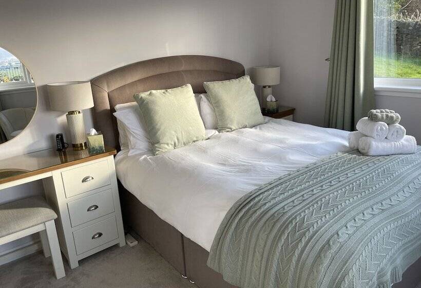 펜션 Castlecroft Bed And Breakfast