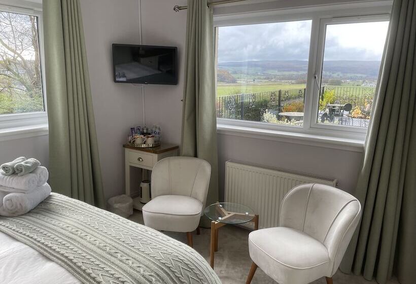 펜션 Castlecroft Bed And Breakfast