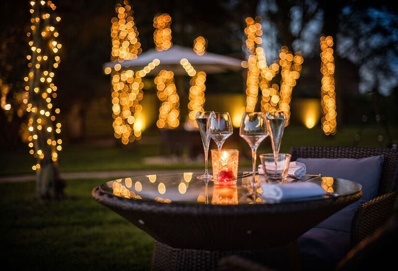 膳宿费 Crazy Bear  Stadhampton