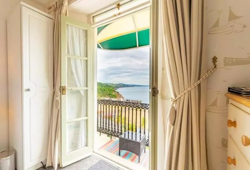 Pensió Headland View B&b