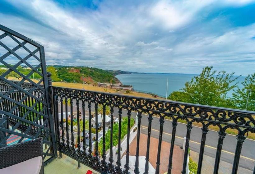 Pensão Headland View B&b