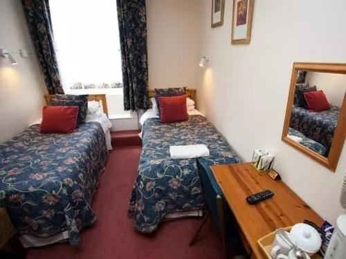 Pensão The Witney Guest House