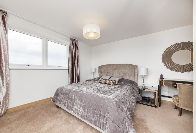 Pinnacle Residences Cambridge Pym Court