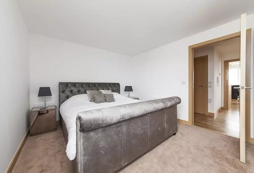 Pinnacle Residences Cambridge Pym Court