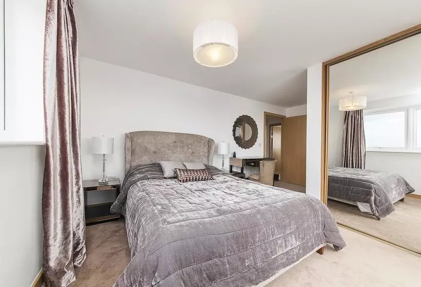 Pinnacle Residences Cambridge Pym Court