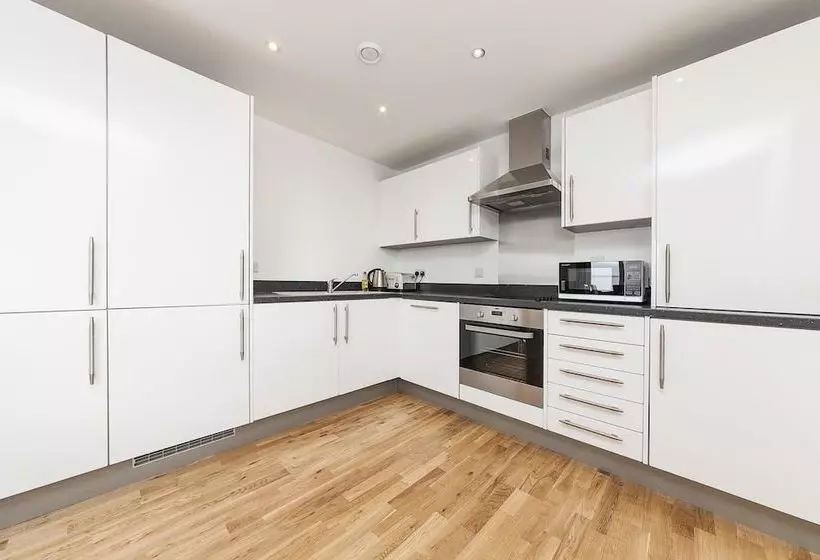 Pinnacle Residences Cambridge Pym Court