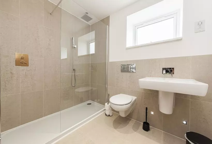 Pinnacle Residences Cambridge Pym Court