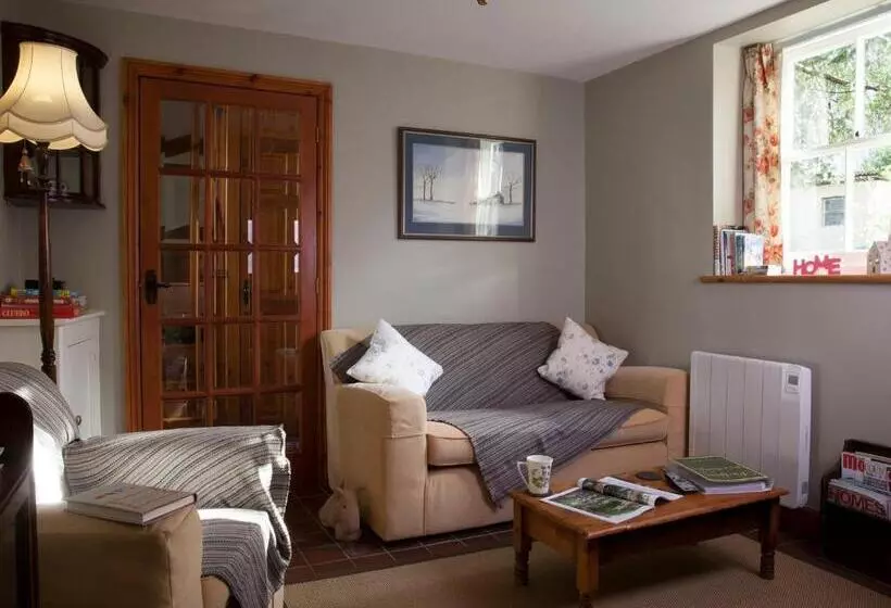 Plas Gwyn B&b And Holiday Cottage