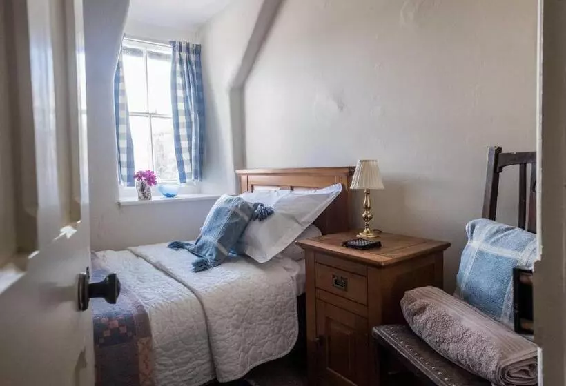 Plas Gwyn B&b And Holiday Cottage