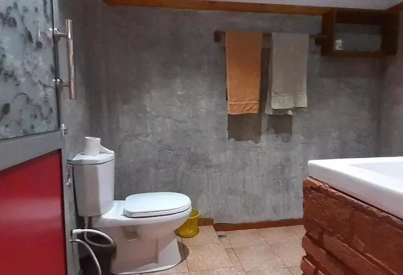 ベッドアンドブレックファースト Minthu Homestay