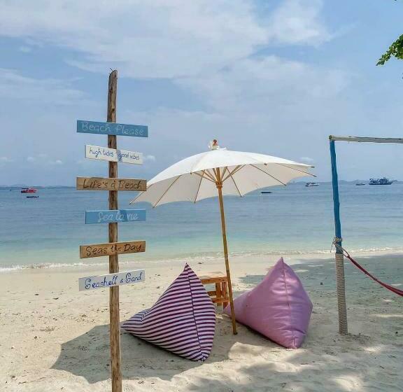 پانسیون Minnie Seaview Resort