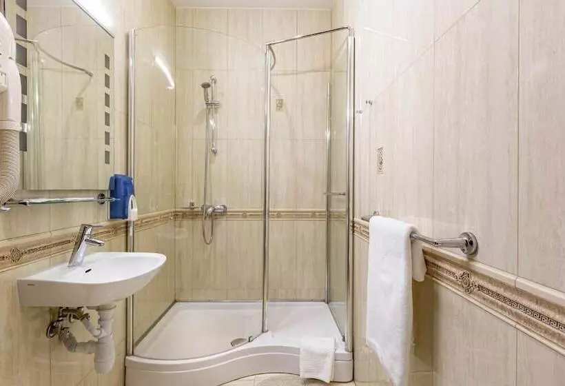 Alex Hotel On Marata 73