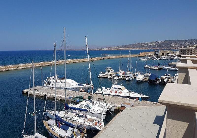 هتل Ambassadors Residence Boutique