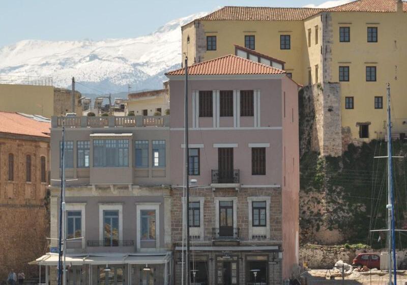 هتل Ambassadors Residence Boutique