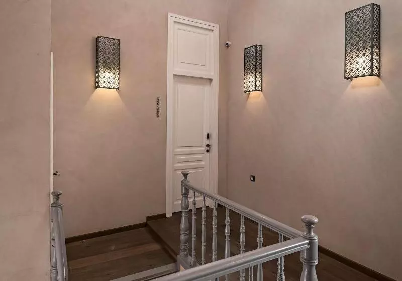 호텔 Ambassadors Residence Boutique