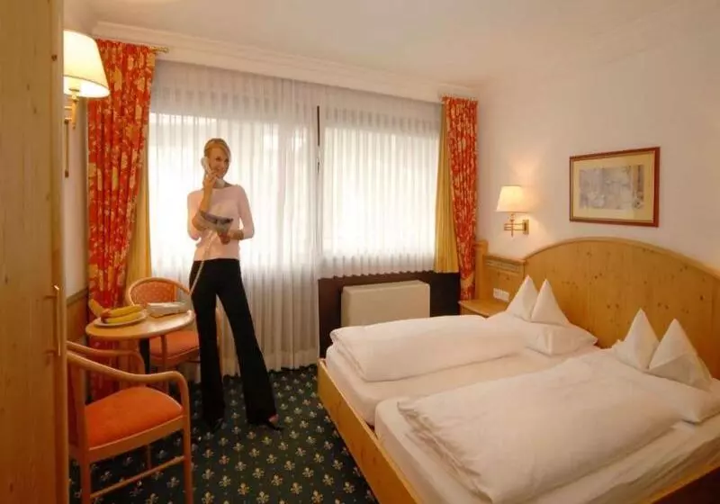 ホテル Appartement Resort Hanneshof