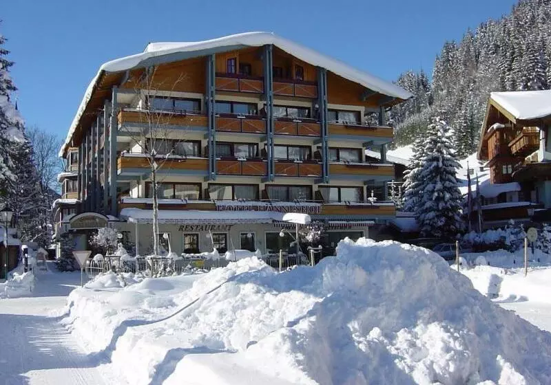 ホテル Appartement Resort Hanneshof