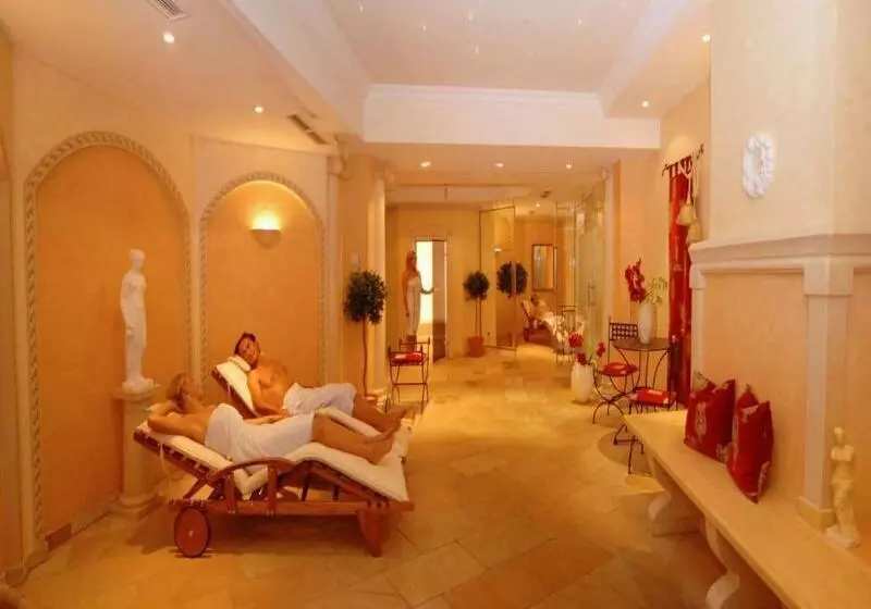 ホテル Appartement Resort Hanneshof