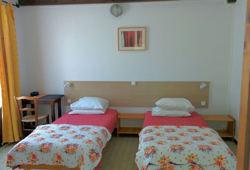 فندق Auberge Du Balestié