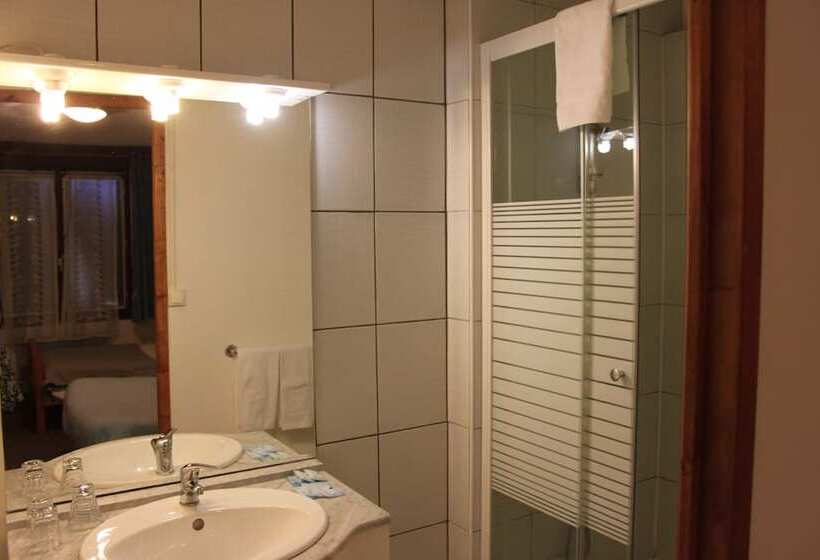 فندق Auberge Du Balestié