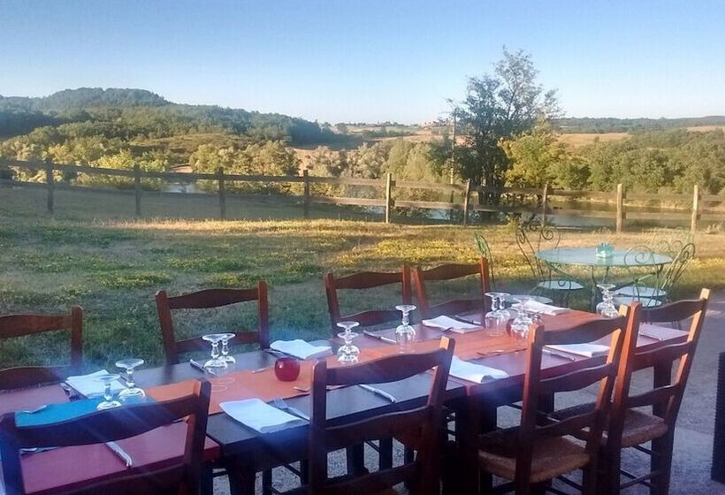 فندق Auberge Du Balestié