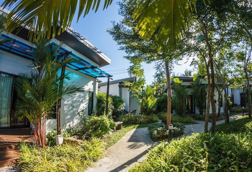 ホテル Baan Armeen Cottage